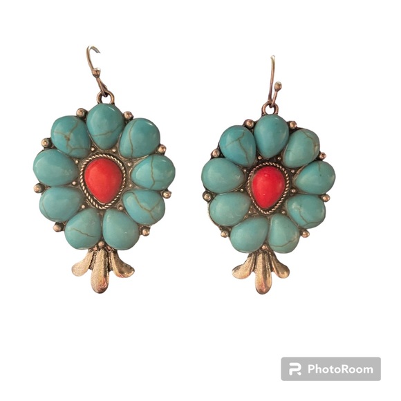 Turquoise ( blue and red ) Necklace with matching earrings - Picture 2 of 2